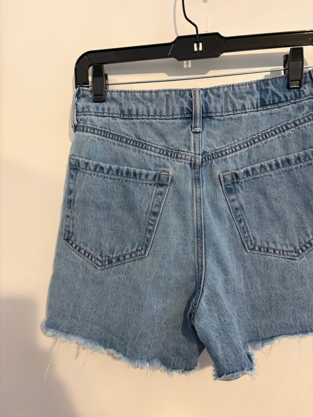 Hollister Ultra High Rise 90’s Denim Shorts 25 / 0 - Picture 6 of 8
